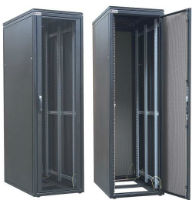 Шкаф для системы ЦОД DataBox 42U, 1963x600х1000мм (ВхШхГ), со стальной дверью с повышенным уровнем перфорации (перфорация 80%), без крыши, без цоколя, 2 пары 19 ZPAS WZ-DC-006-5L11-00-0000-3-161 фото, купить, цена, магазин