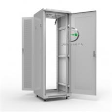 Шкаф напольный универсальный серверный NTSS R 47U 800х800мм, 4 профиля 19, двери перфорированная и сплошная металл, боковые стенки съемные, регулируемые опоры, Emilink NTSS-R47U8080PD фото, купить, цена, магазин